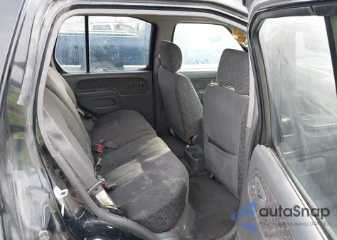 2001 Nissan Xterra Xe-V6 из США, поврежденный, VIN 5N1ED28T11C534902